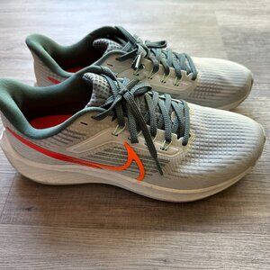 Nike Air Zoom Pegasus 39 Shoes - Men’s Size 8